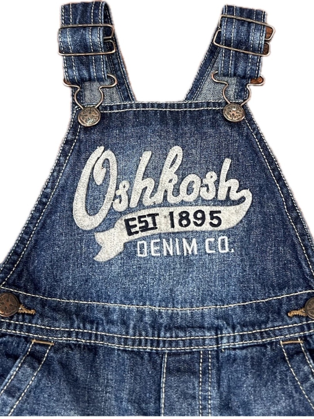 OshKosh B’Gosh‎ embroidery denim overalls 4T